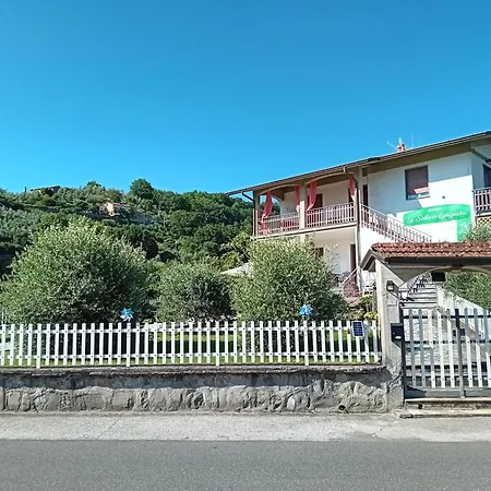 Guest house La Sosta In Lunigiana Monti di Licciana Nardi