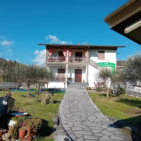 Guest house La Sosta In Lunigiana Monti di Licciana Nardi