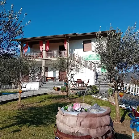 La Sosta In Lunigiana * Monti di Licciana Nardi
